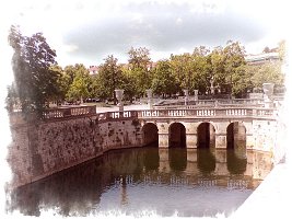 100_1540