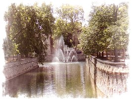 100_1544