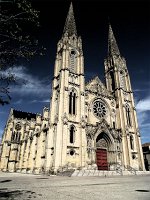 nimes001