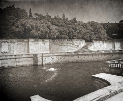 100_1507